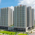 Tiến Độ Xây Dựng Q7 Sài Gòn Riverside Complex 08/2022